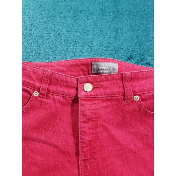 🌺 Chico's Red Straight Leg Jeans size 6 - Picture 4 of 9
